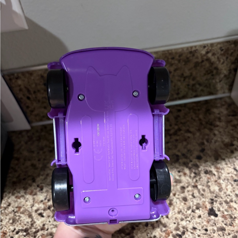 Gabby's Dollhouse Carlita Car - Picture 5 of 5